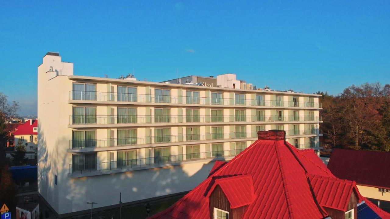 Hotel Skal Medi Spa & Resort Ustronie Morskie Luaran gambar